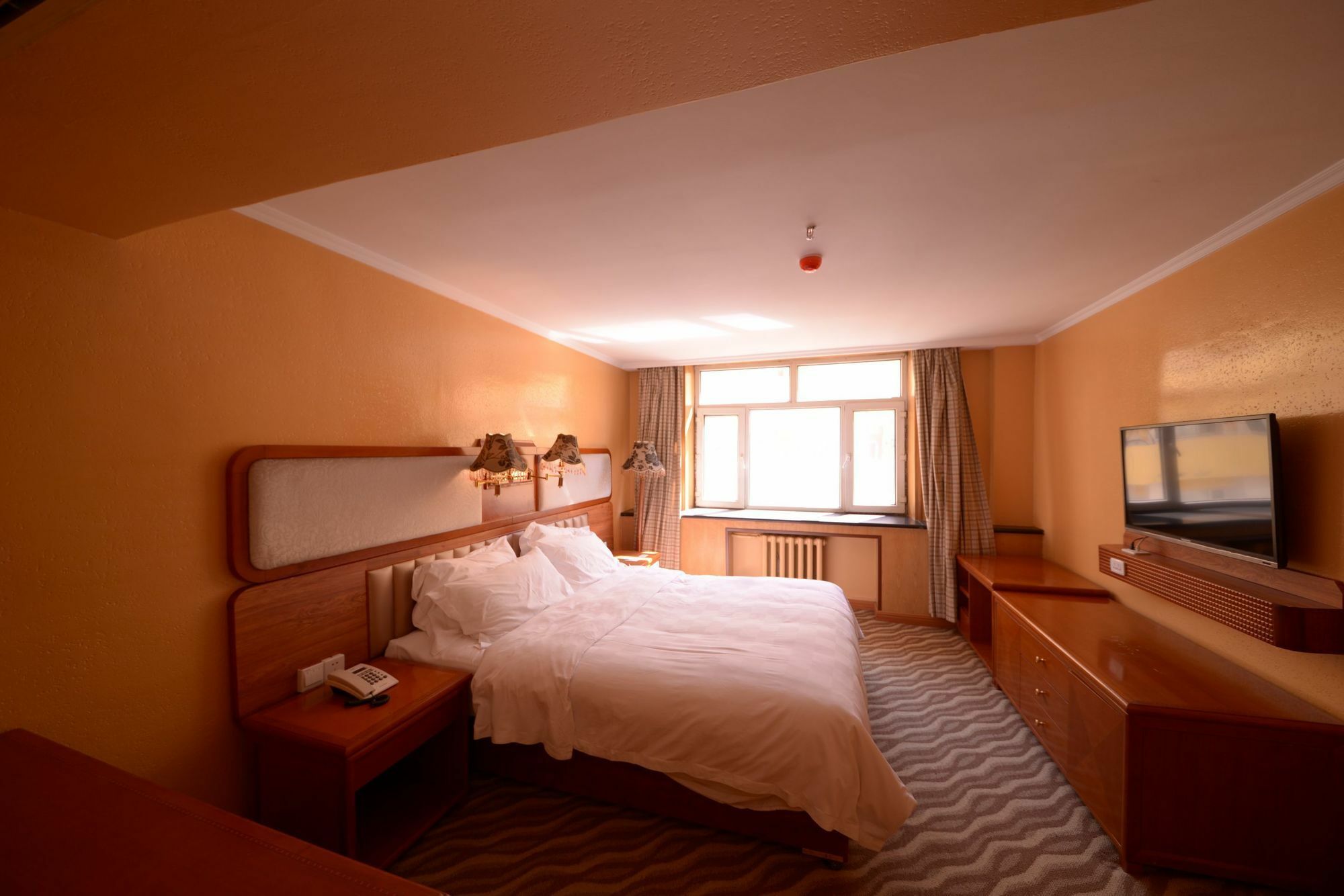 Harbin Bremen Train Station Hotel Exterior photo